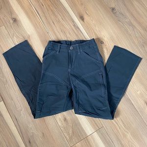 Kuhl Renegade hiking pants, boys M (10-12)